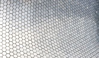 photo artistique d'une multitude d'octogones gris