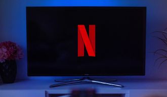 Logo de Netflix au moment où se produit le son caractéristique de la marque, illustration d'une marque sonore