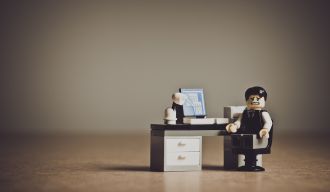 Entreprise en difficulté, entrepreneur triste